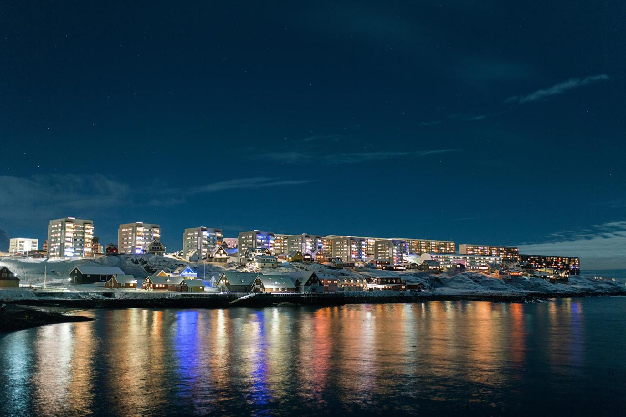 Hotel Aurora Apartments Nuuk Zewnętrze zdjęcie